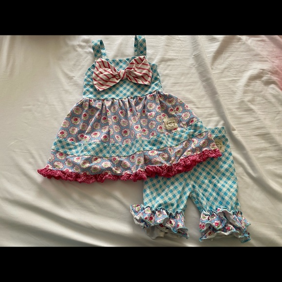 Olive Mae Boutique Outfit size 4T Shorties Tunic